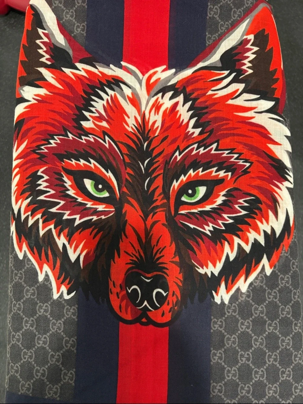 Gucci Navy Red Graphic Wolf Motif GG Logo Wrap Scarf Unisex - Picture 9 of 9